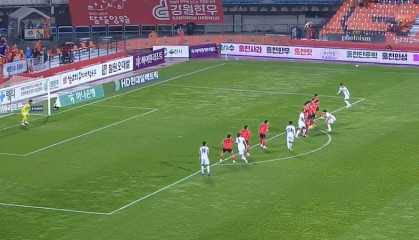 开云体育官网-韩K联半场：奥利维拉梅开二度，安养2-0领先江原