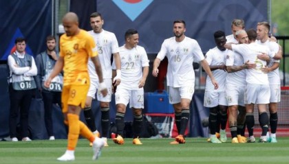 开云体育下载-曼奇尼终于从功劳簿觉醒，意大利该拿未来赌明天